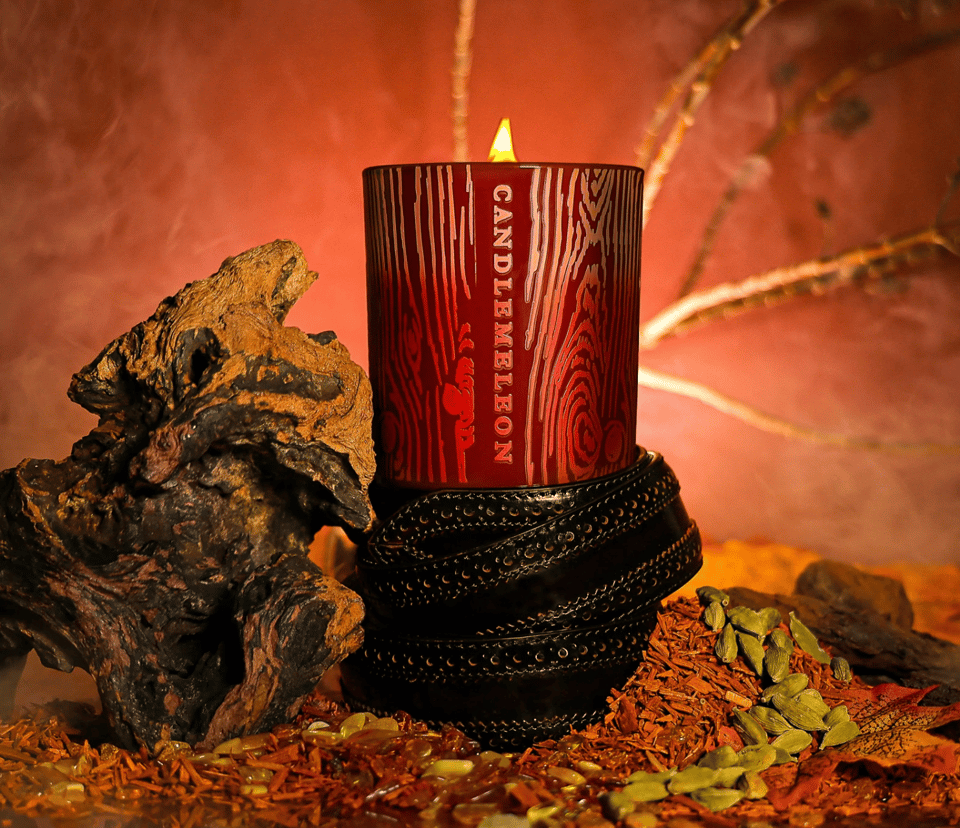 FOREST OF DEAN - Colour Changing Soy Woodwick Scented Candle image