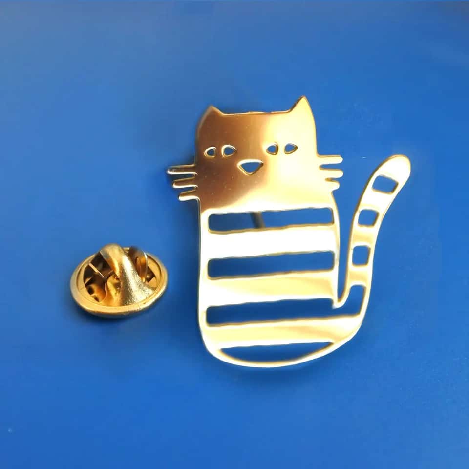 Golden pin Cat image
