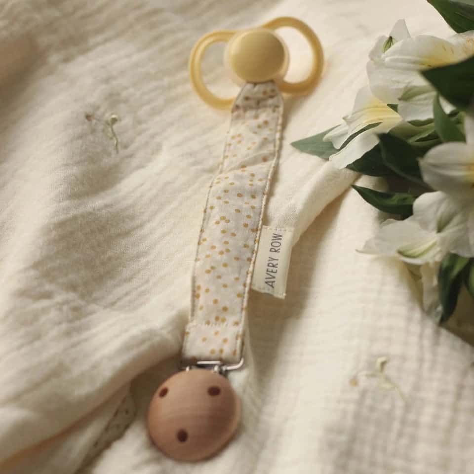 Pacifier holder - Daisy Meadow image