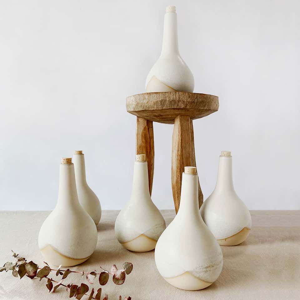 Fungi oil bottle in stoneware with cork. 500ml image